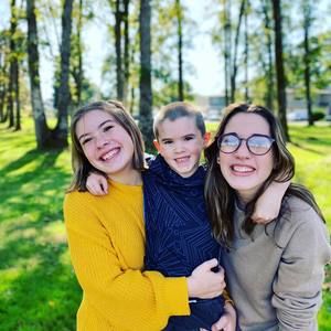 Meet your Posher, Amy